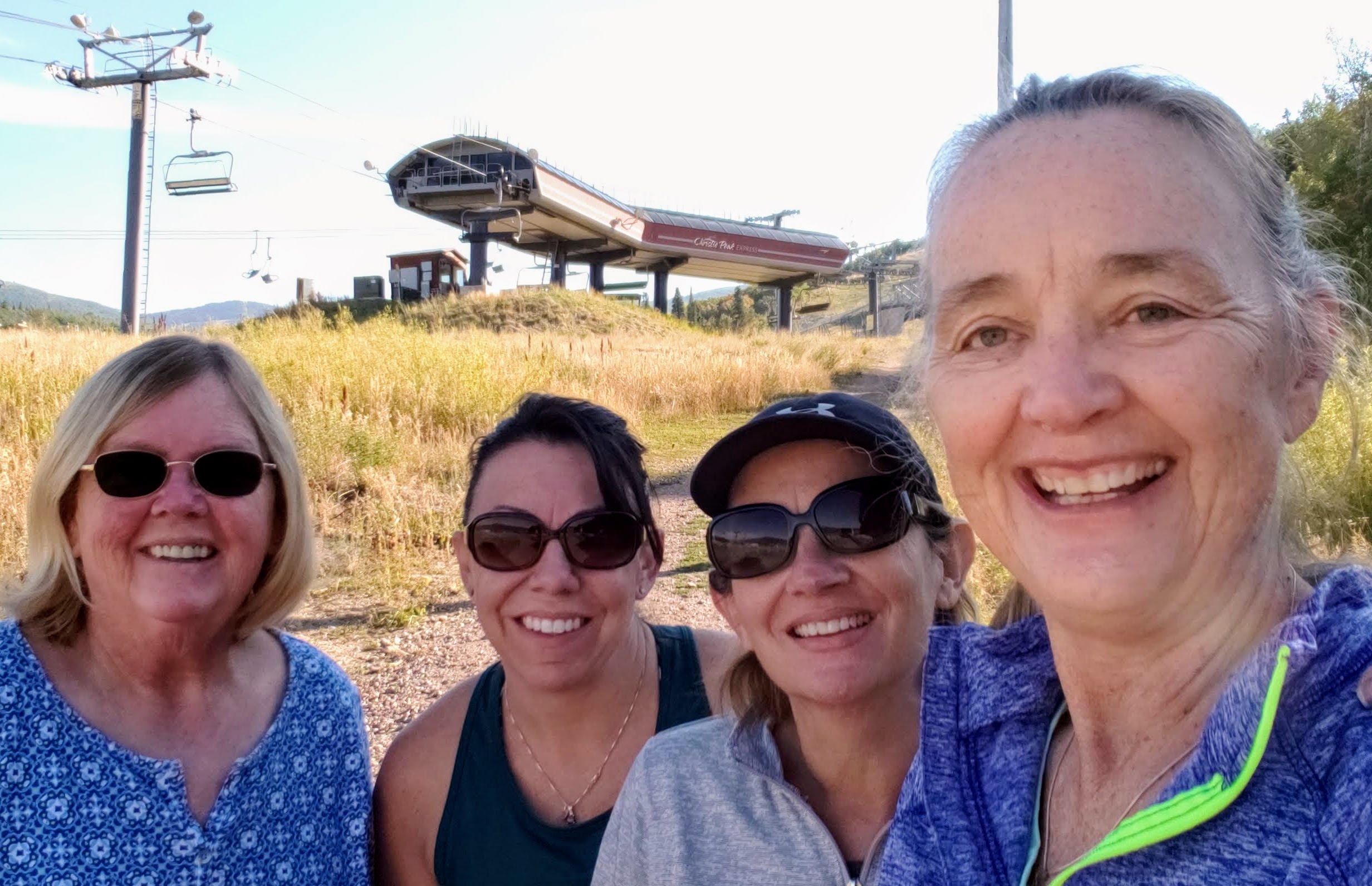 Renee, Susan, Suzanne, Judy on hike